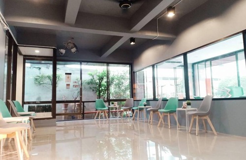 Talat Phlu Hostel | 55 m² Hostel ∙ 127 guests