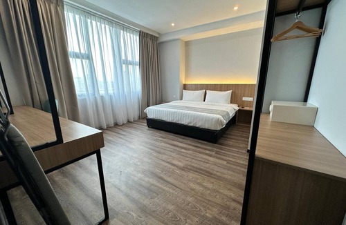 Kuching Hotel | 56 Hotel Block B