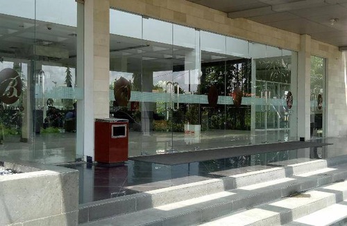 Bojonegoro Hotel | 56 m² Hotel ∙ 2 bedrooms ∙ 127 guests