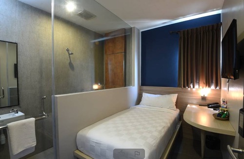 Surabaya House | 59 m² Motel ∙ 2 guests