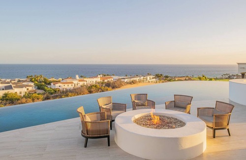 Buzzards Villa | 6-Bd Villa, Beach Club & Golf — Chef, Butler & Yacht Charter Included