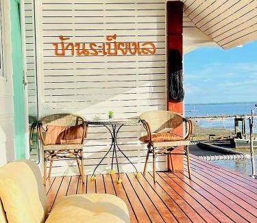 Satun Bed & Breakfast | 60 m² Bed and breakfast ∙ 4 guests