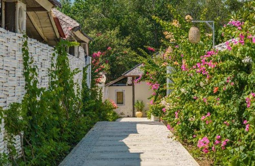 Gili Meno Resort | 63 m² Resort ∙ 2 guests