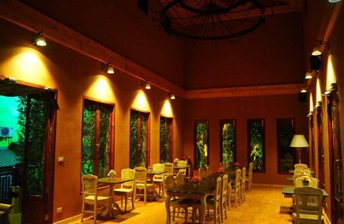Nakhon Sawan Resort | 64 m² Resort ∙ 4 guests