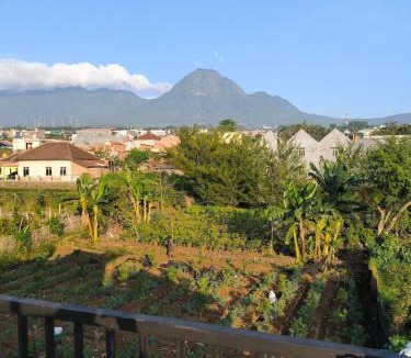 Beji Villa | 65 Villa 3BR View Gunung Panderman AC