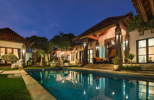 Nusa Dua Villa | 7 Bdr - Last Minute Deal 50%+ OFF! Nusa Dua