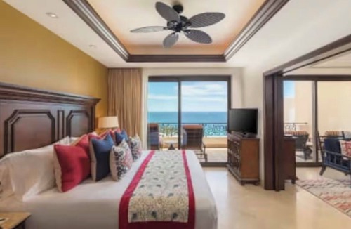 Marina Resort | 7-Night Luxury Stay in Cabo Grand Solmar Land’s End 5 Star Resort & Spa