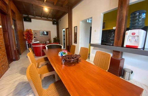 Lembang Hotel | 70 m² Hotel ∙ 6 bedrooms ∙ 19 guests