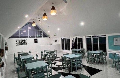 Megamendung Resort | 70 m² Resort ∙ 3 bedrooms ∙ 15 guests