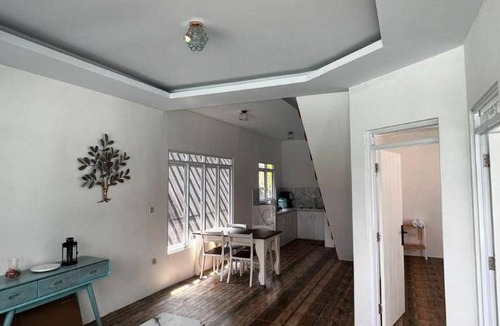 Megamendung Resort | 70 m² Resort ∙ 3 bedrooms ∙ 15 guests