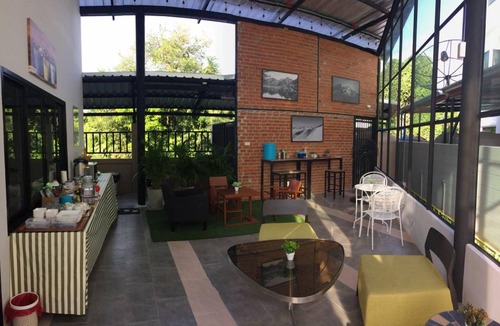 Lop Buri Resort | 70 m² Resort ∙ 4 guests