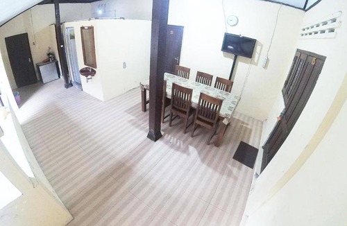 Pakem House | 742 m² House ∙ 5 bedrooms ∙ 30 guests