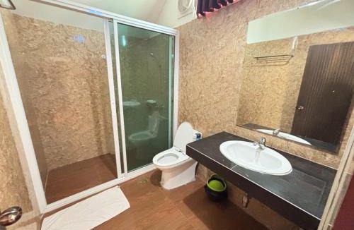 Nakhon Nayok Resort | 7Zee View
