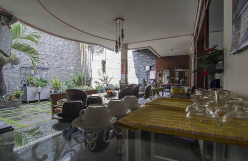 Bandung Bed & Breakfast | 80 m² Bed and breakfast ∙ 127 guests