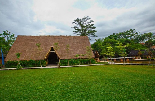 Sukaraja Resort | 85 m² Resort ∙ 3 guests
