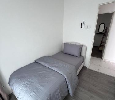 Kampung Telaga Nibong Apartment | 9-11AHomestay at 19Residence