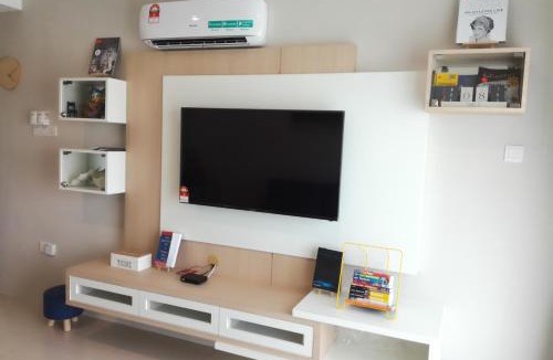 Kampung Kuala Pari Apartment | 9 on Manhattan