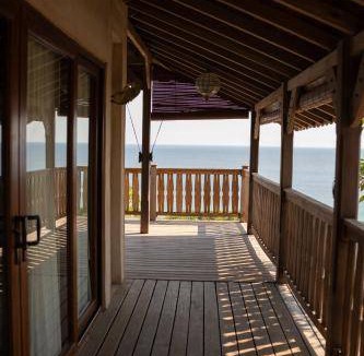 Rote Island House | 90 m² House ∙ 2 bedrooms ∙ 4 guests