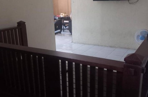 Depok House | 90 m² House ∙ 4 bedrooms ∙ 12 guests