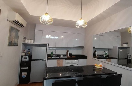 Old Jakarta Apartment | 93 m² Apartment ∙ 3 bedrooms ∙ 6 guests