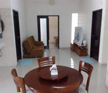 Kalasan House | 97 m² House ∙ 2 bedrooms ∙ 3 guests