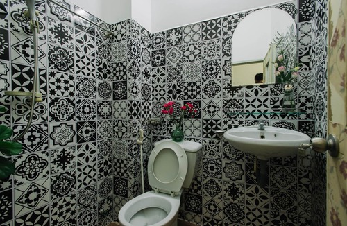 Phuong 8 House | A family room No.3 for four pax with the toilet downstairs