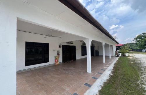 Kubu Gajah House | A&H Homestay Sungai Buloh Selangor