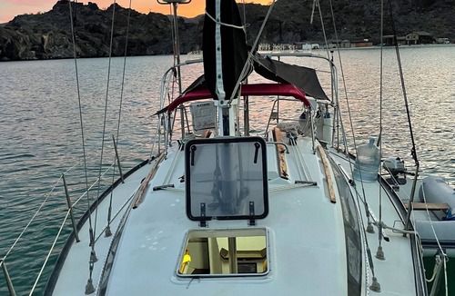 Rosarito Boat Rental | A piece of Paradise in Baja on a sailboat