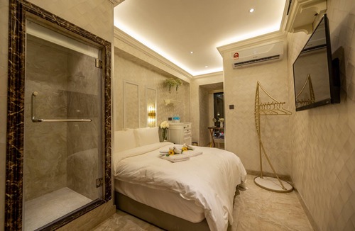Downtown Kota Kinabalu Hotel | A Residence - A Member of The Luxury Stay Group