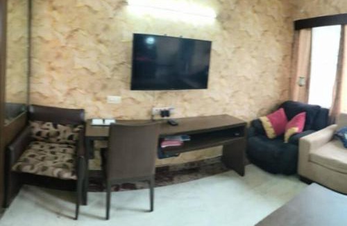 Indirapuram Apartment | A Studio Apartment with Complete Privacy