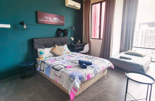 Damansara Perdana Apartment | A Stylish & Cozy Studio in Empire Damansara