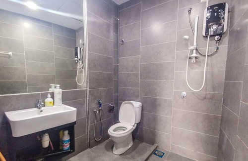 Damansara Perdana Apartment | A Stylish & Cozy Studio in Empire Damansara