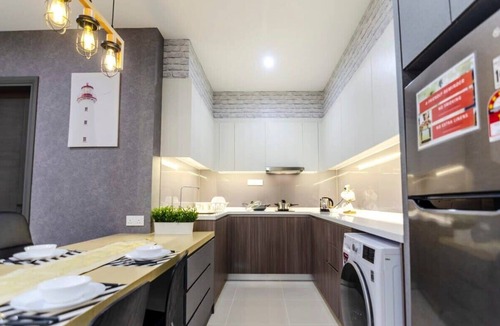Central District Apartment | A Stylish & Cozy Suite at Suasana JB 03