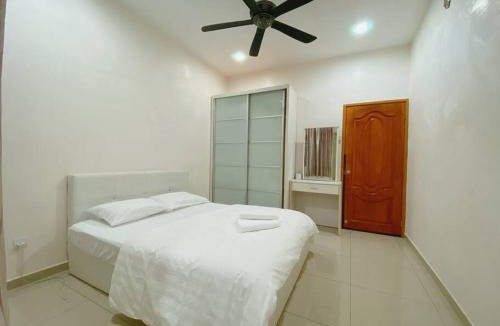 Taman Desa Tebrau House | A05 Tebrau Austin In Desa Tebrau