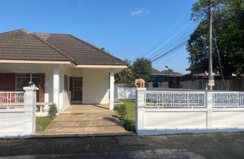 San Sai House | A1 Hotel