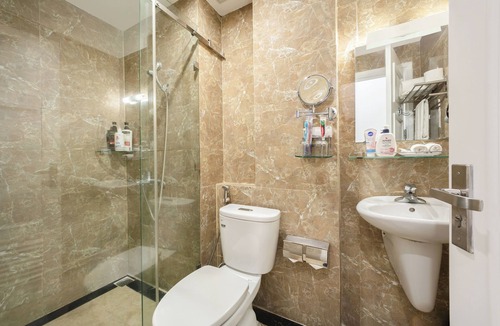 Yen Phu Hotel | A25 Hotel - 30 An Duong