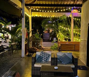 Koh Rong Sanloem House | AaRicks Guesthouse