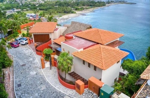 La Cruz de Huanacaxtle House | Above Villa Paloma Blanca I Pool/Spa I Beach Club I Views I Spa