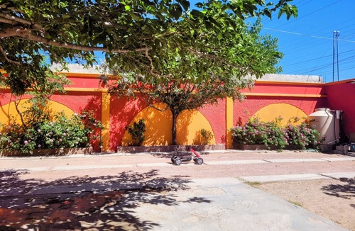 Ciudad Juarez House | Acogedora casa de 2, recámaras con WiFi, aire y estacionamiento en Cd. Juárez