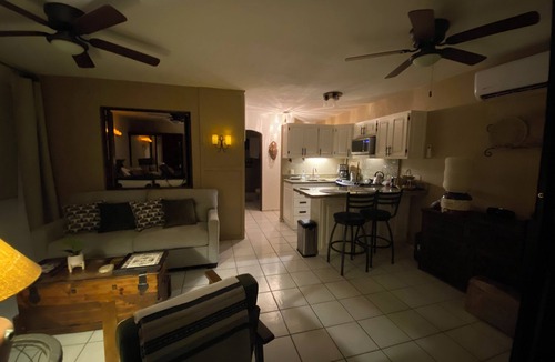 San Jose del Cabo Condo | Across from the Beach - A favorite of Annual Visitors and First time guests.