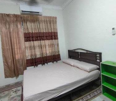 Tanah Merah House | ADM Homestay - Ayuni
