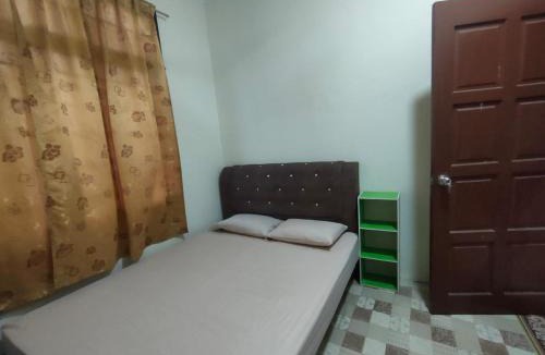 Tanah Merah House | ADM Homestay - Ayuni