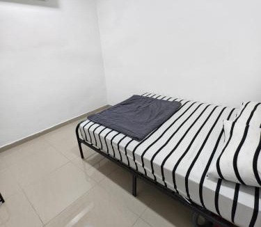 Pulai House | Adra Homestay UTM Taman Sri Pulai