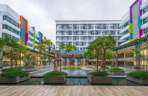 Tanjung Aru Hotel | Aeropod Suites by J-Residences