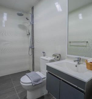 Tanjung Aru House | Aeropod Suites - Deluxe Family - by J-Residences