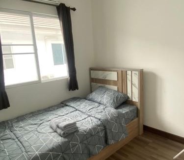 Mae Hia House | Aileen House