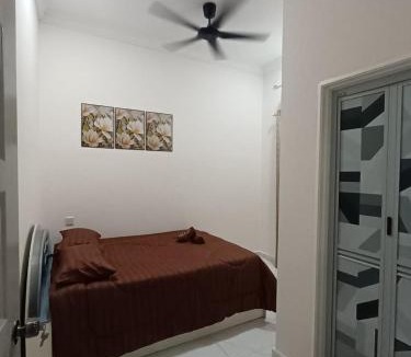 Kampung Sungai Duri House | Airisafiq Homestay
