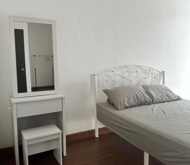 Kuantan House | AJ Homestay @ Kotasas