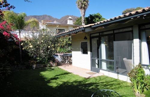Ajijic Villa | Ajijic 'Magic Town' 1 hour to GDL FIFA events - 34' heated lap pool. Tranquility