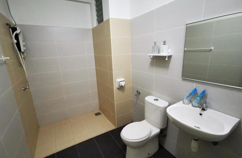 Taman Mount Austin Apartment | Akademik suites * Ikea/Aeon/water park ( 1-6pax )